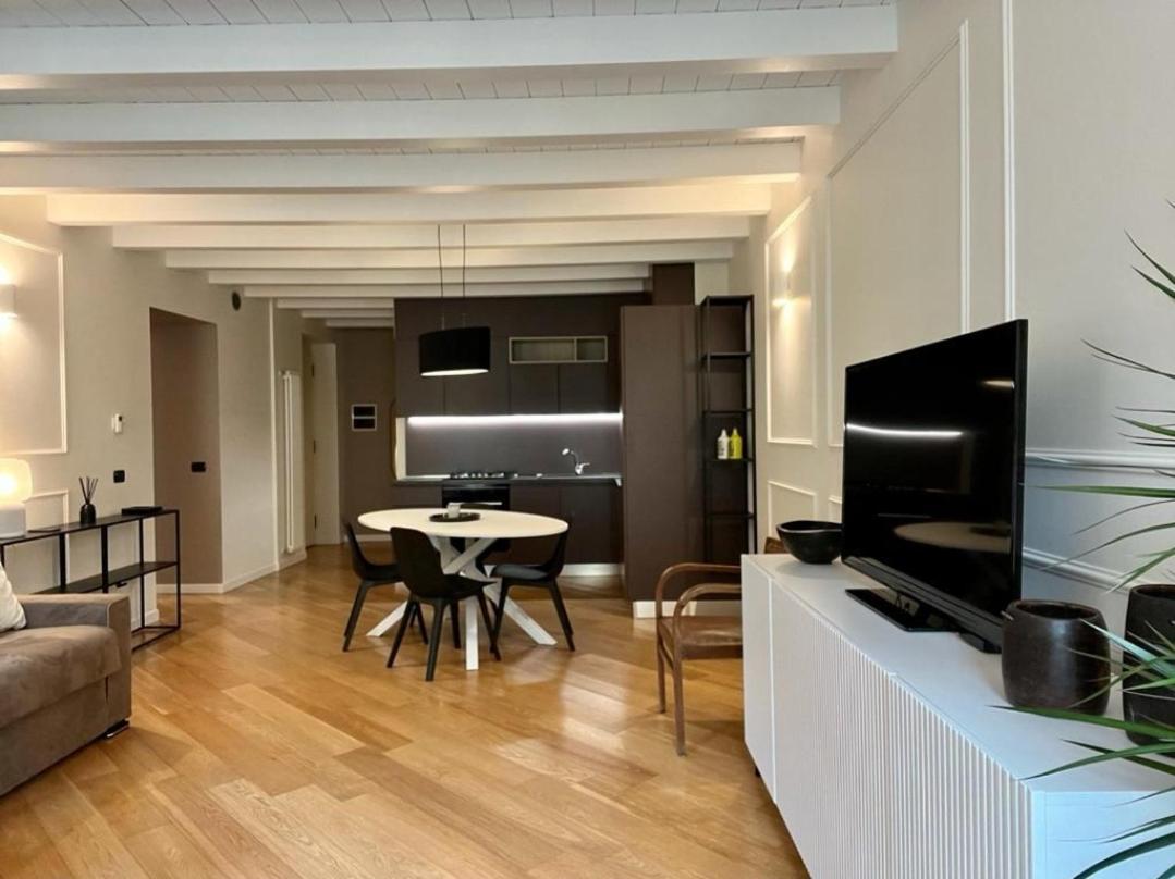 Suite Moroni Apartment Bergamo Ngoại thất bức ảnh